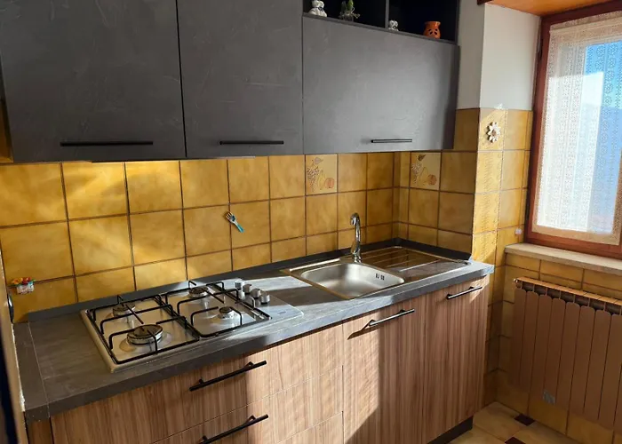 アパート La Casa Di Nonna Maria *